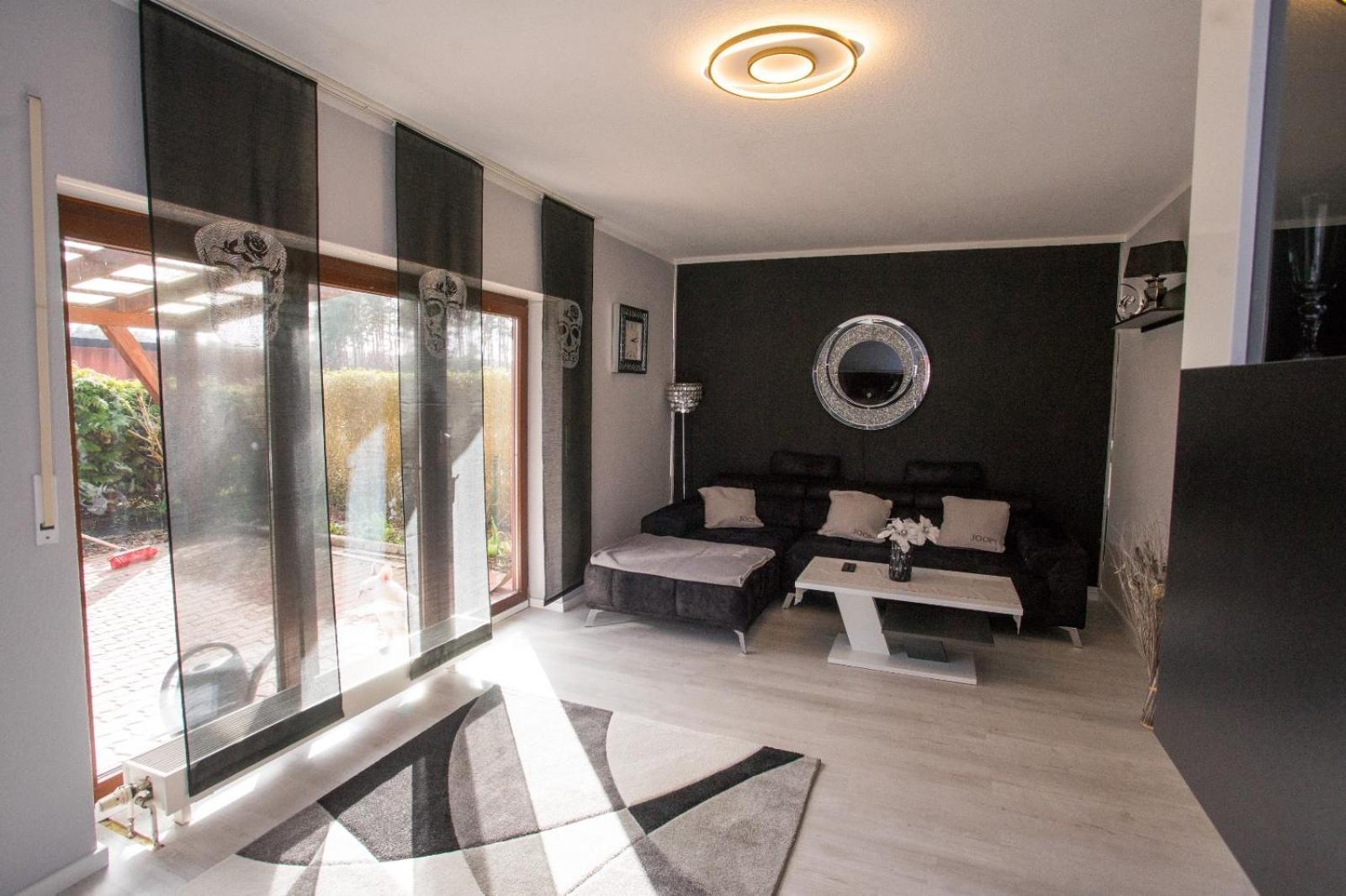 Zum Kaeutzchen 120Qm Ferienhaus 8 Personen 4 Schlafzimmer Nossentiner Huette Екстериор снимка