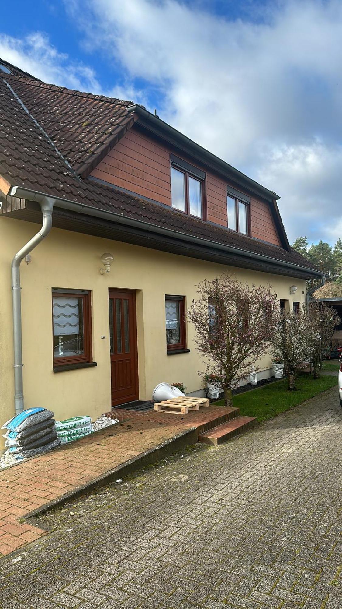 Zum Kaeutzchen 120Qm Ferienhaus 8 Personen 4 Schlafzimmer Nossentiner Huette Екстериор снимка