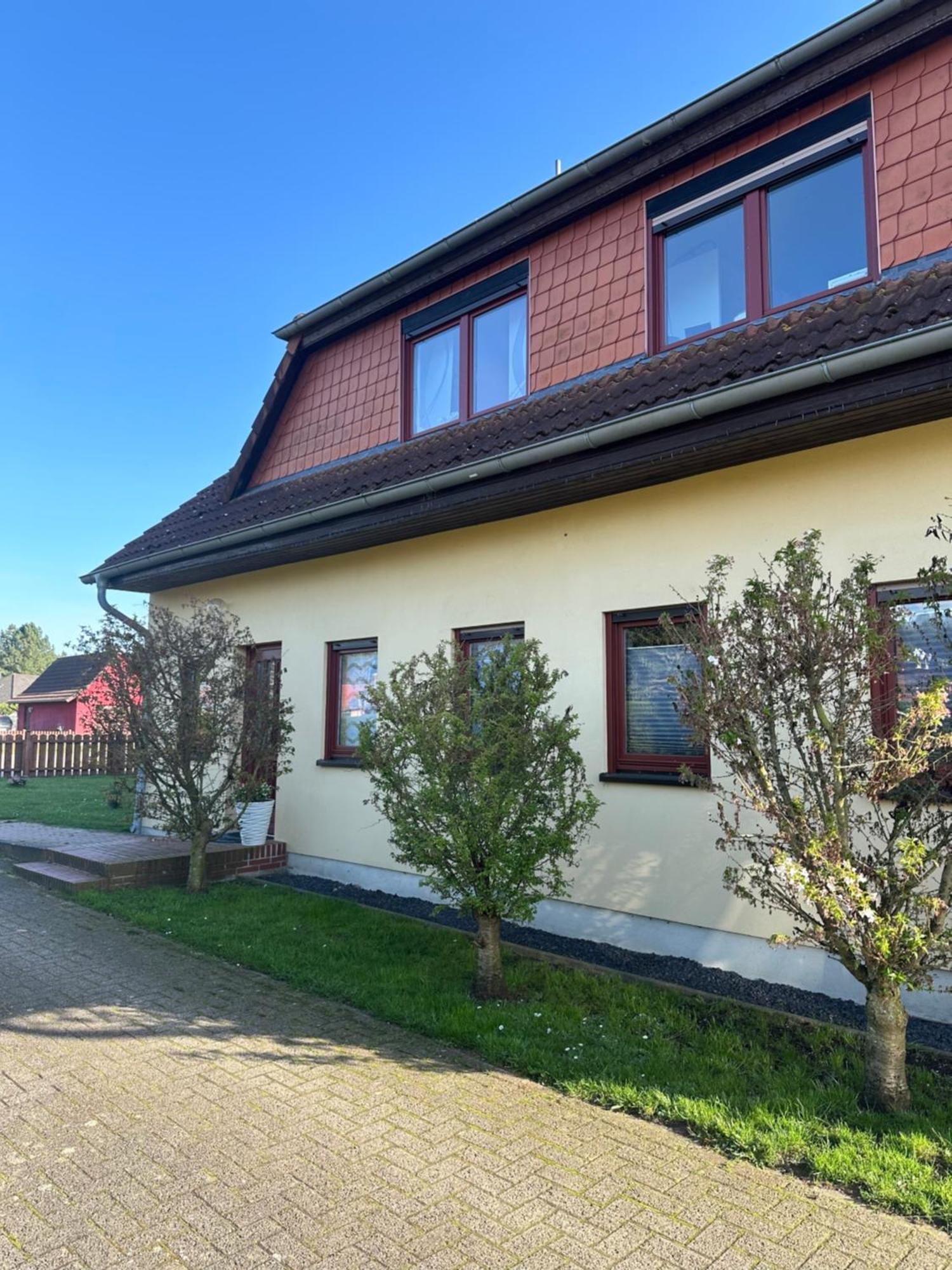 Zum Kaeutzchen 120Qm Ferienhaus 8 Personen 4 Schlafzimmer Nossentiner Huette Екстериор снимка